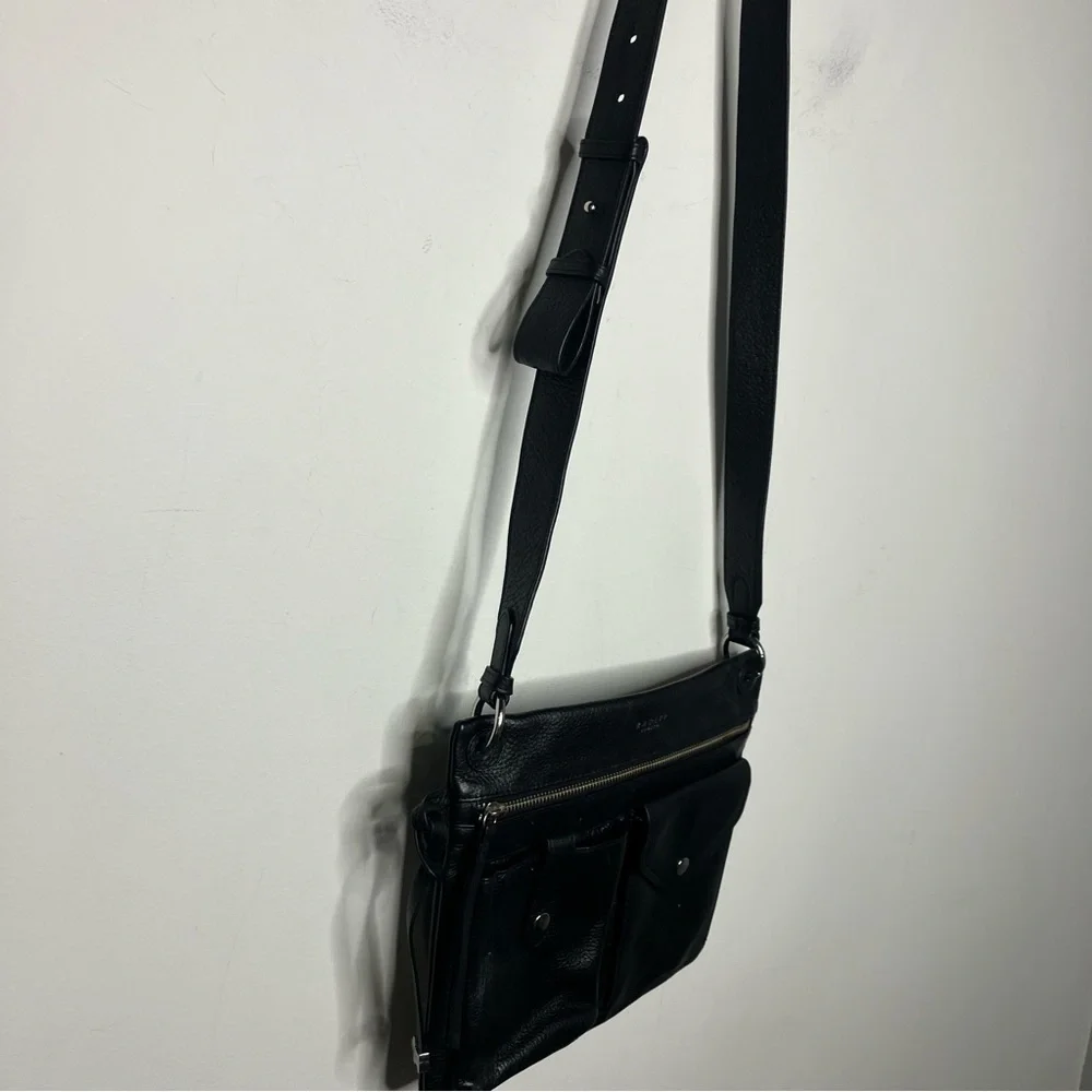 Radley London‎ black leather Wilton Way Crossbody bag small/medium